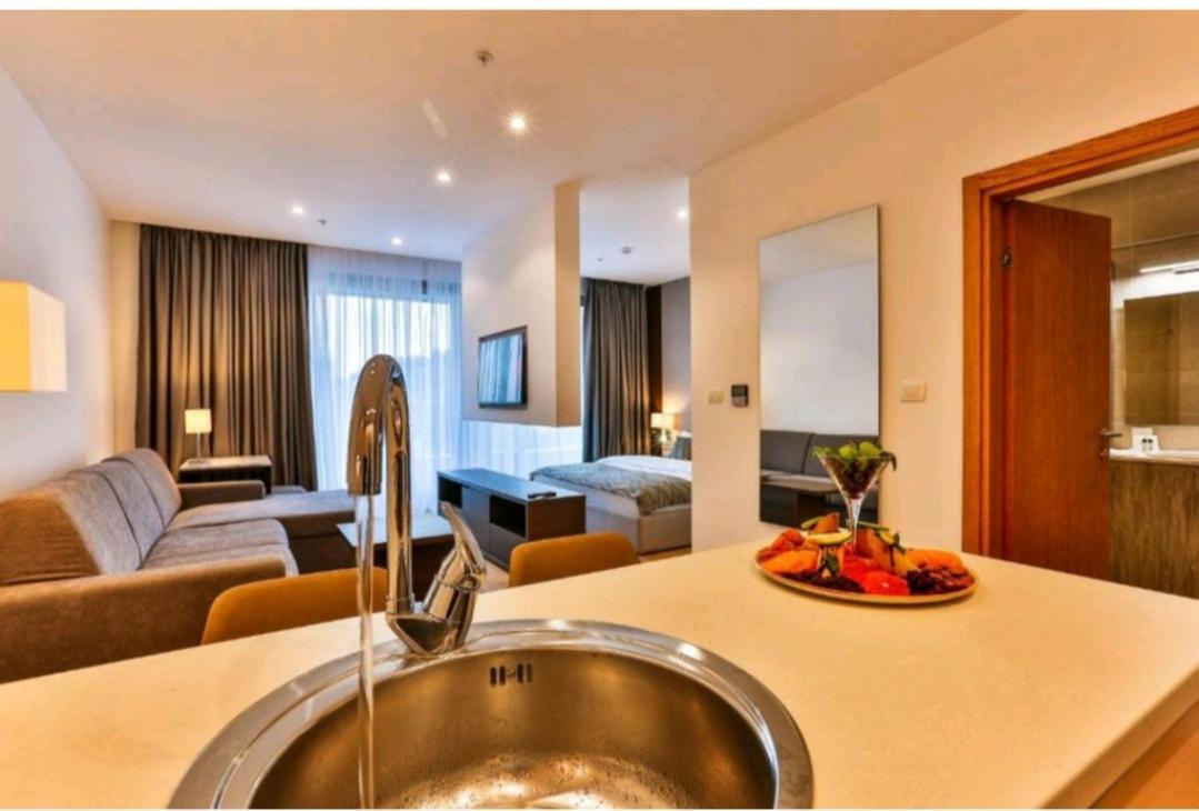 Apartments Lux Будва Экстерьер фото