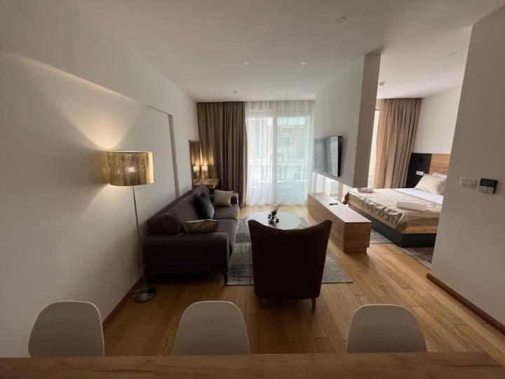 Apartments Lux Будва Экстерьер фото