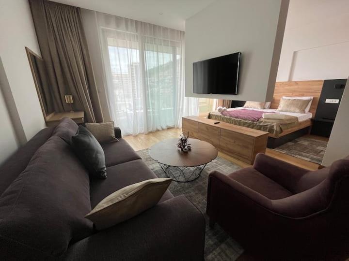 Apartments Lux Будва Экстерьер фото
