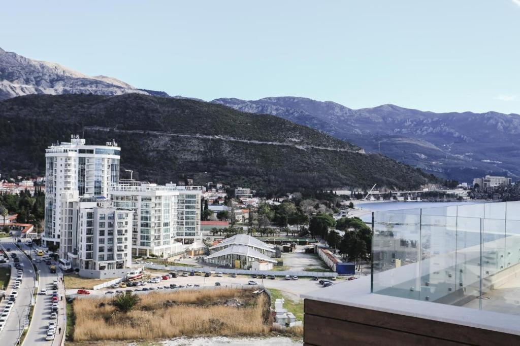 Apartments Lux Будва Экстерьер фото